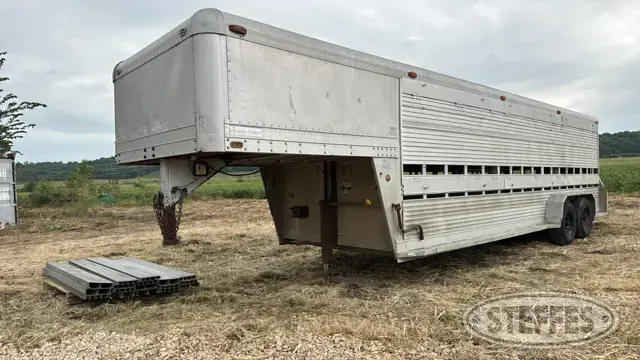 1988 4-Star Trailers