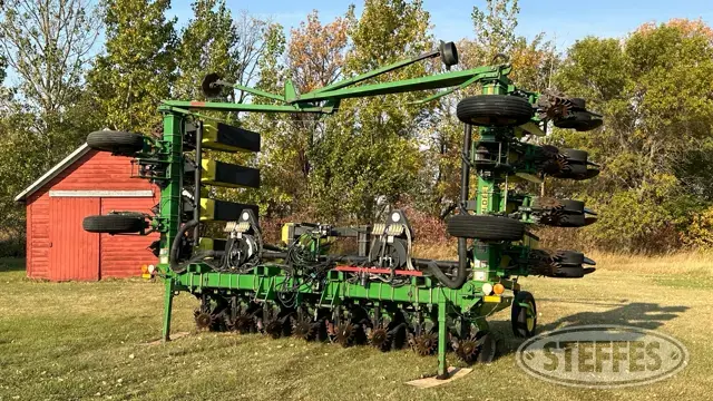 1998 John Deere 1710