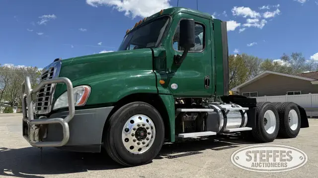 2017 Freightliner Cascadia 125