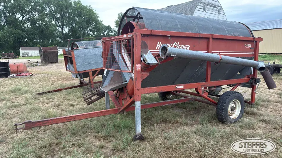 Hutchinson C3000 Grain Cleaner