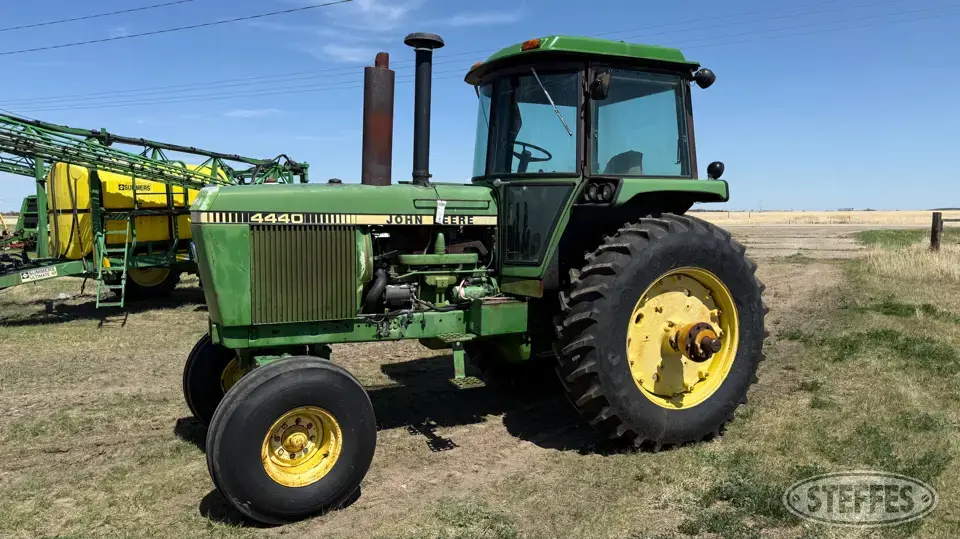 1979 John Deere 4440 2WD Tractor