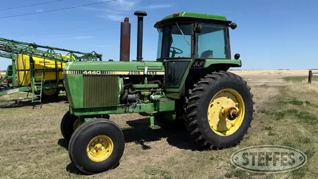 1979 John Deere 4440