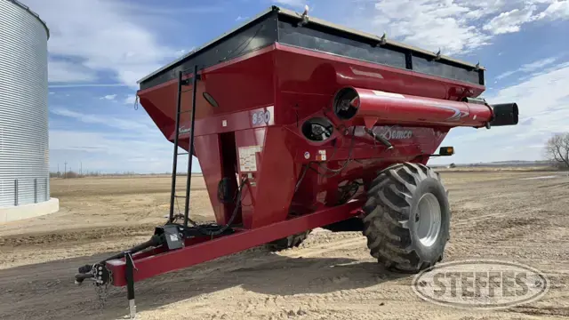 2013 Demco 850