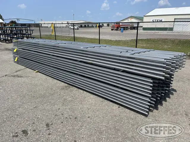 (10) Northeast Pipe & Panel continous fence panels