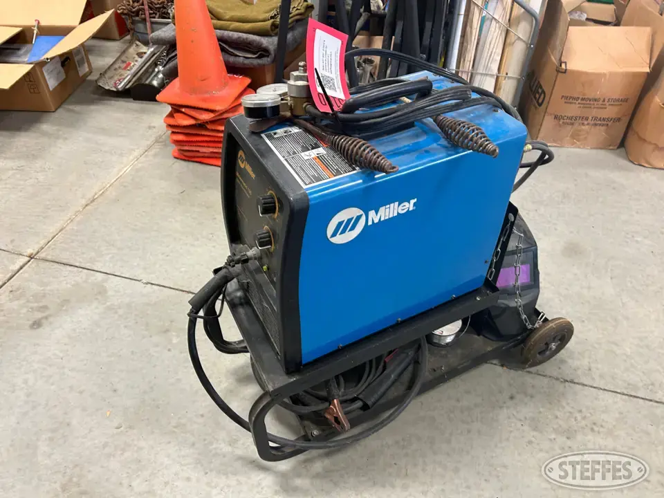 Miller Millermatic 135 Welding