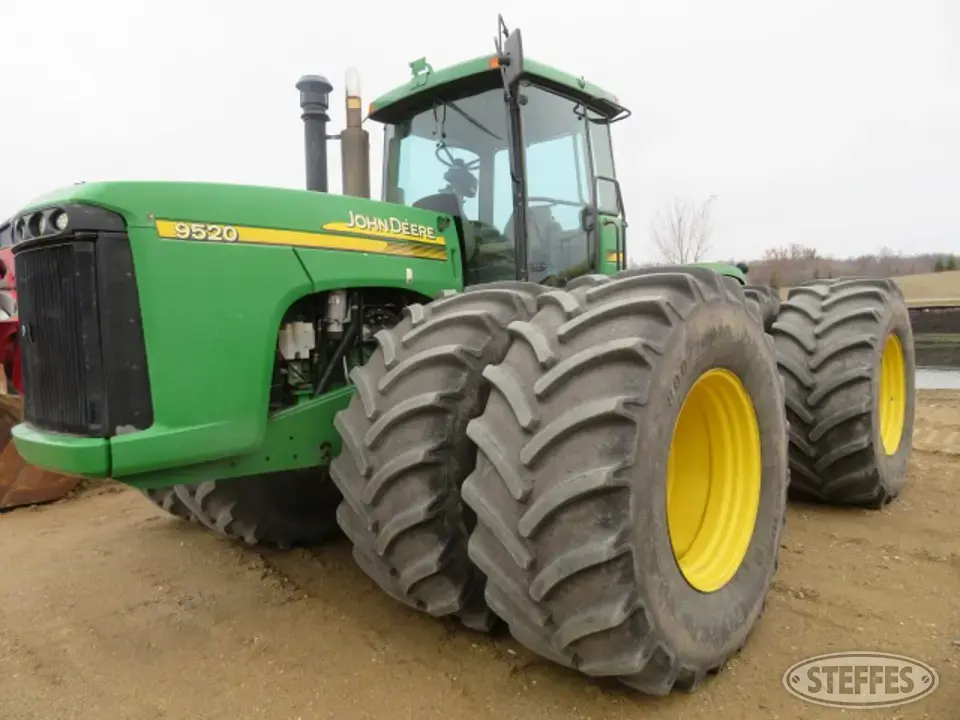 2005 John Deere 9520 4WD Tractor
