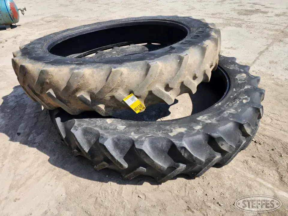 Goodyear DT800 Tractor-Implement Tire