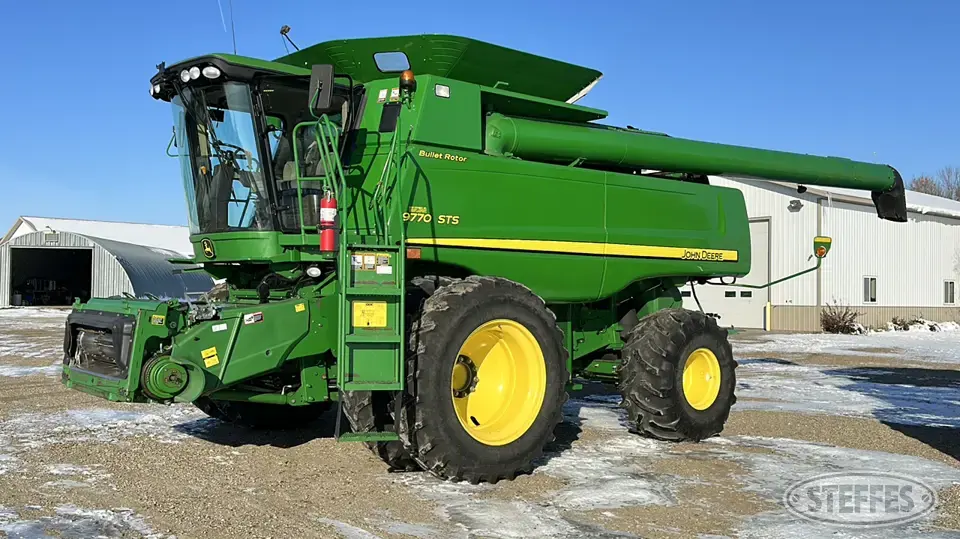 2010 John Deere 9770 Combine