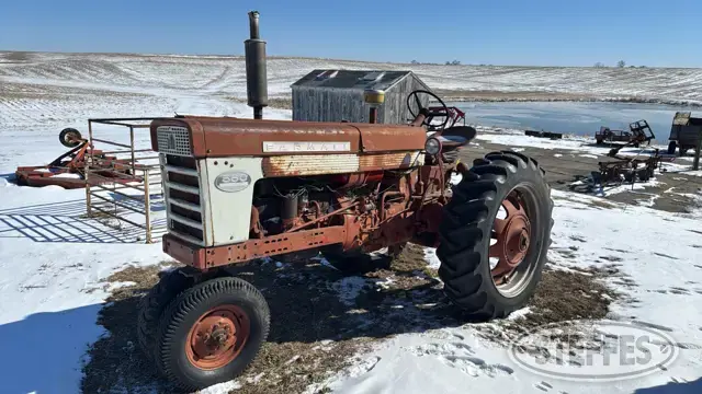 1959 Farmall 560