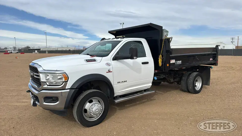 2022 Ram 5500 Dump Truck