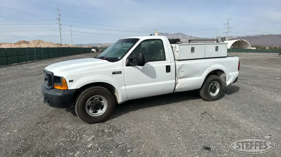 2001 Ford F-250 3 Quarter Ton Pickup