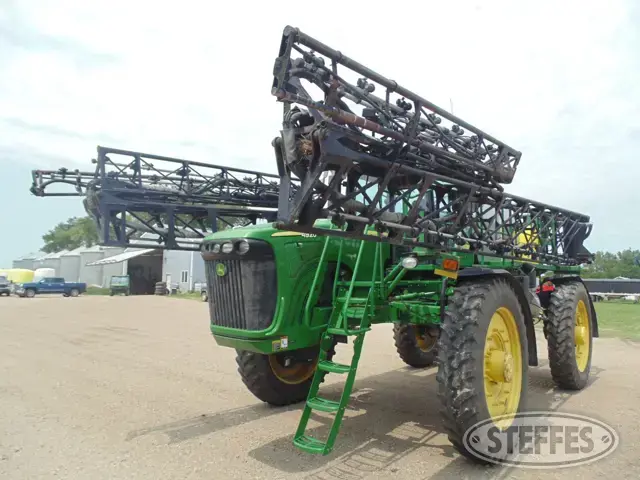 2004 John Deere 4920