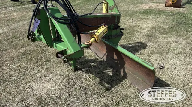 John Deere 155