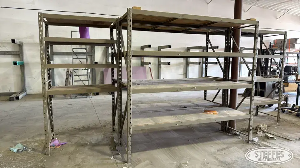 Pallet racking Storage and Bench