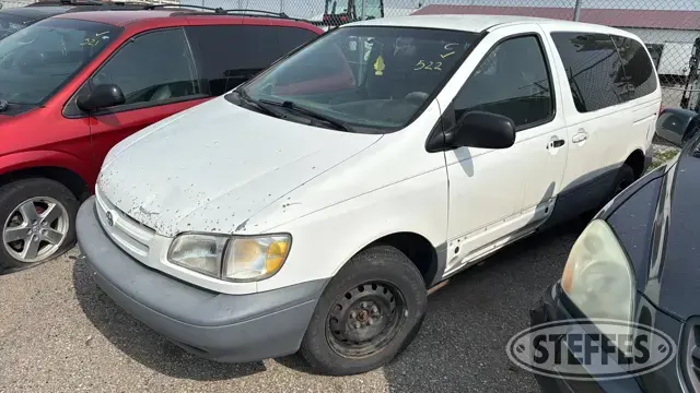 1998 Toyota Sienna