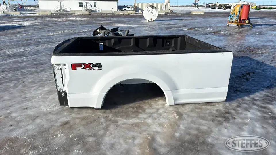 Ford Super Duty Truck-Trailer Part