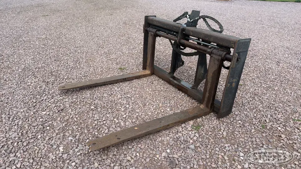 CAT wheel loader hyd. forks Loader Attachment