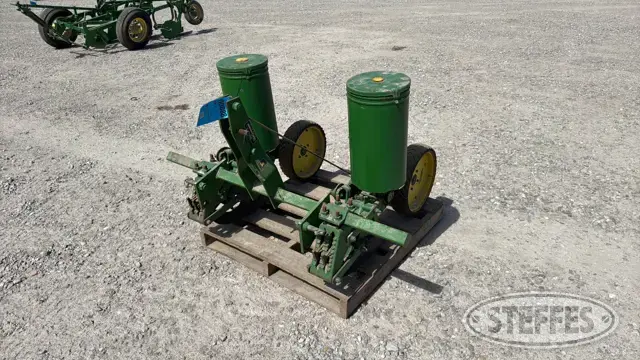 John Deere 71