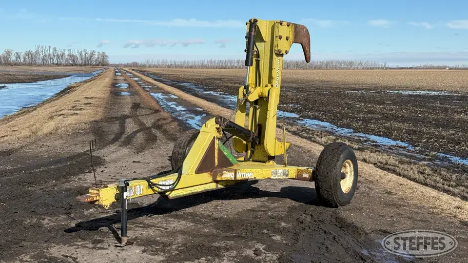 Degelman RD320 Rock Picker