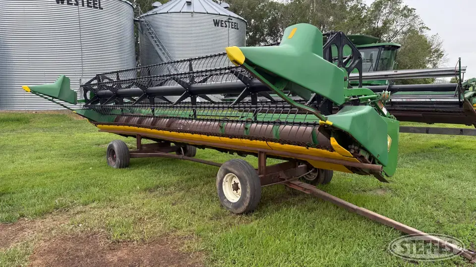 1997 John Deere 925 Flex Head
