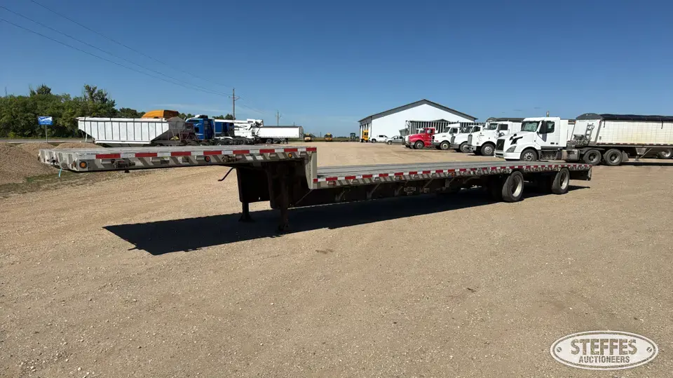 2004 Wilson CFD-900 Step Deck Trailer