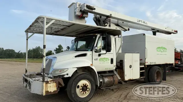 2007 International 4400