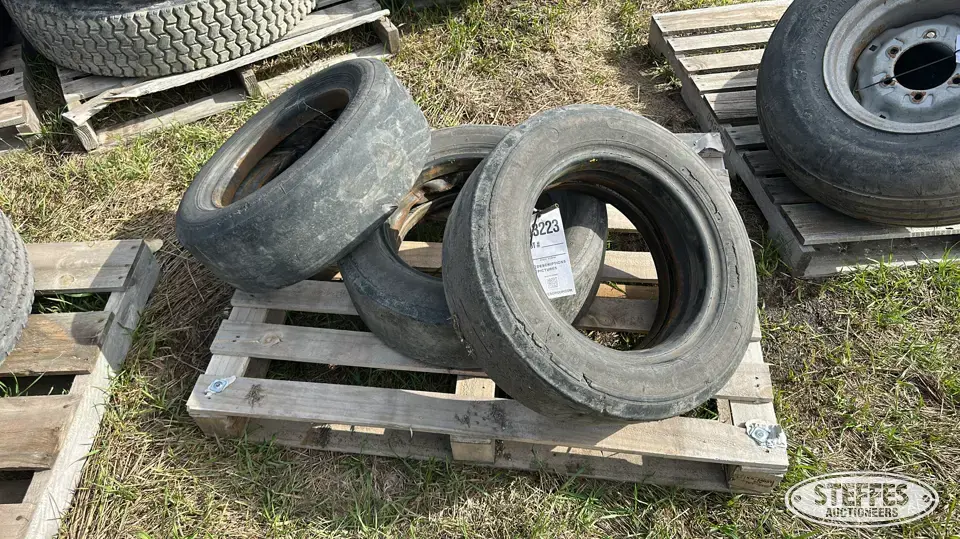 (3) Goodyear 25.5x8.0-14 tires Construction Equipment Tire