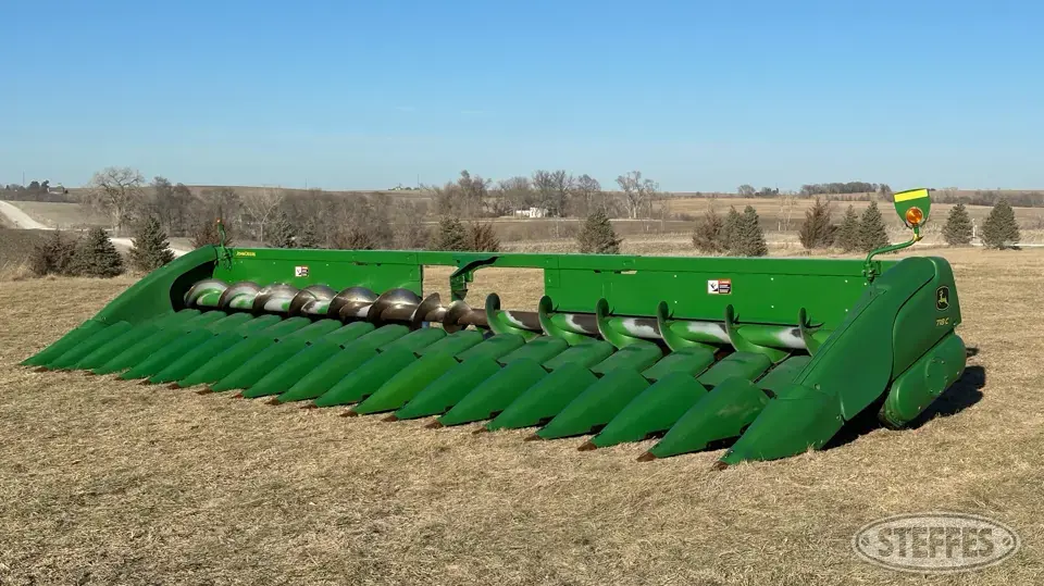 2020 John Deere 718C Corn Head