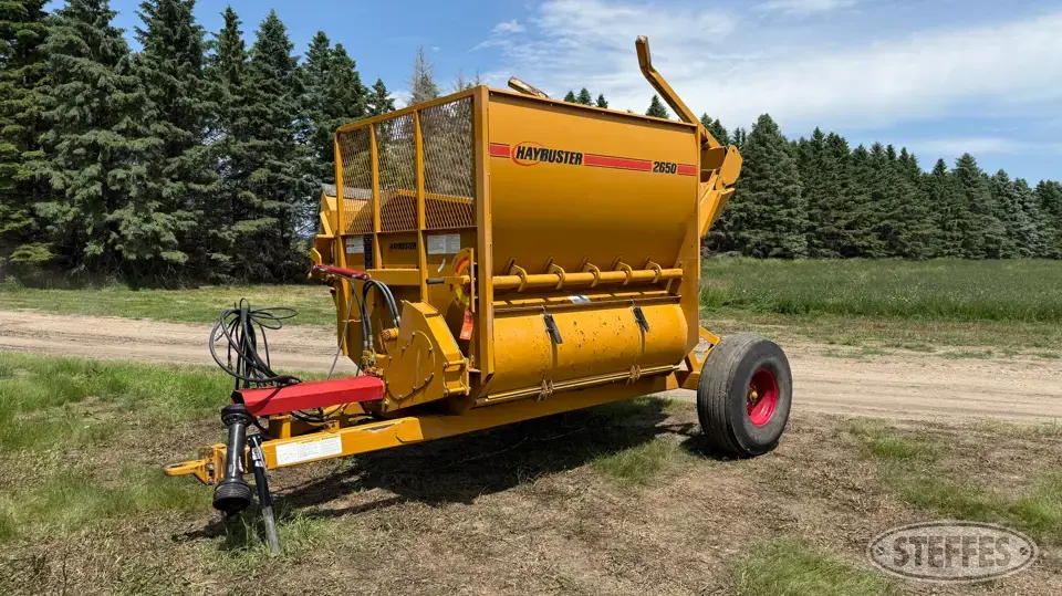 2008 Haybuster 2650 Forage Processing