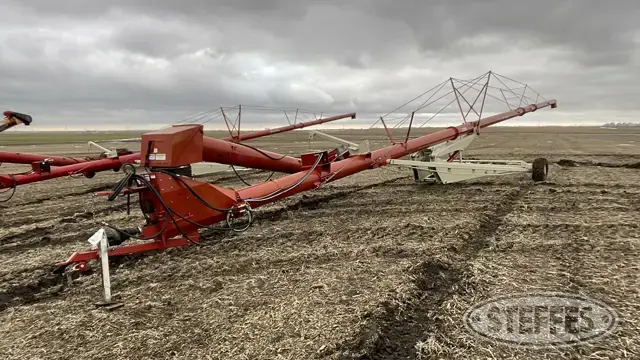 Farm King 1385