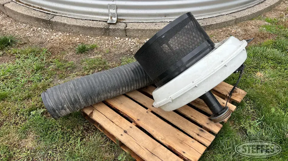 AWS 2000 blower Ag Equipment Part