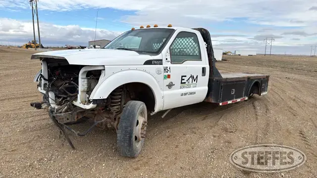 2013 Ford F-550 XL