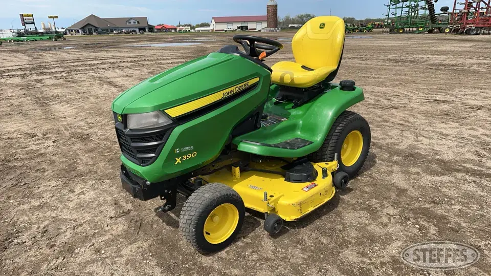 2021 John Deere X390 Lawn Tractor