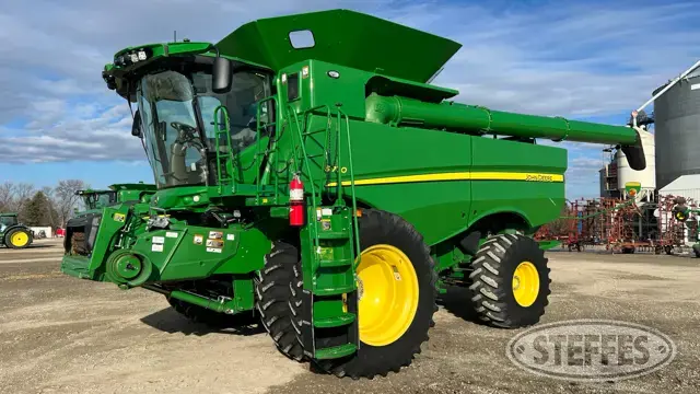 2022 John Deere S770