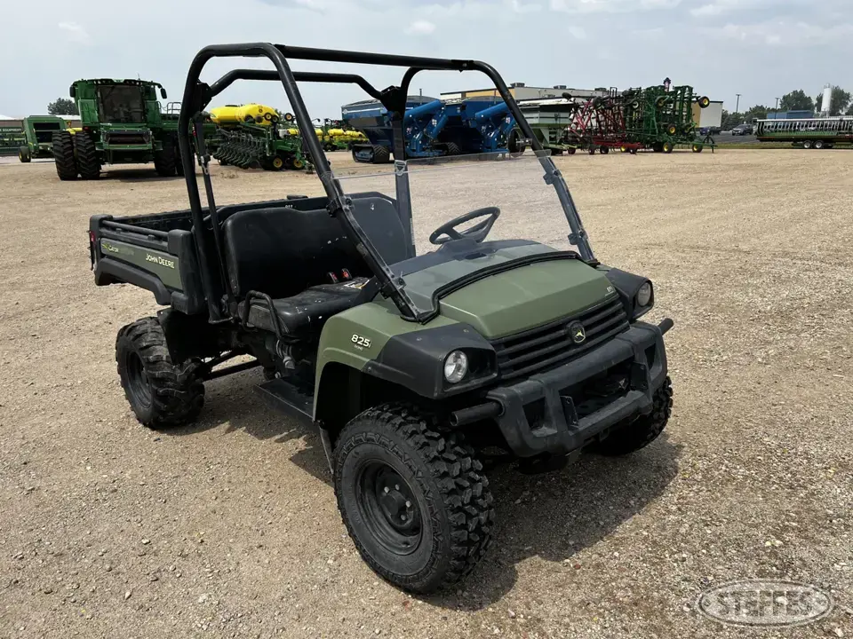 2012 John Deere 825i UTV