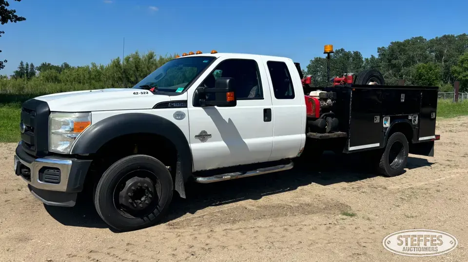 2013 Ford F-550 XL Service Utility Truck