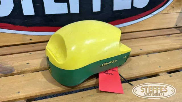 John Deere StarFire 6000