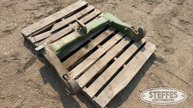 John Deere quick hitch