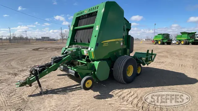2021 John Deere 560R