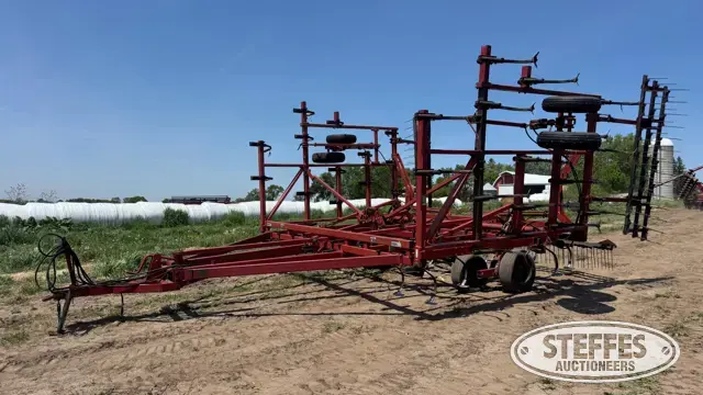 Case IH 4900 Vibra-Tiller