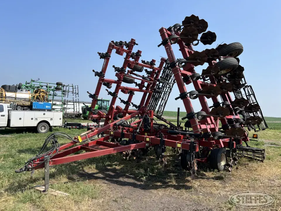 Salford 570RTS Vertical Tillage