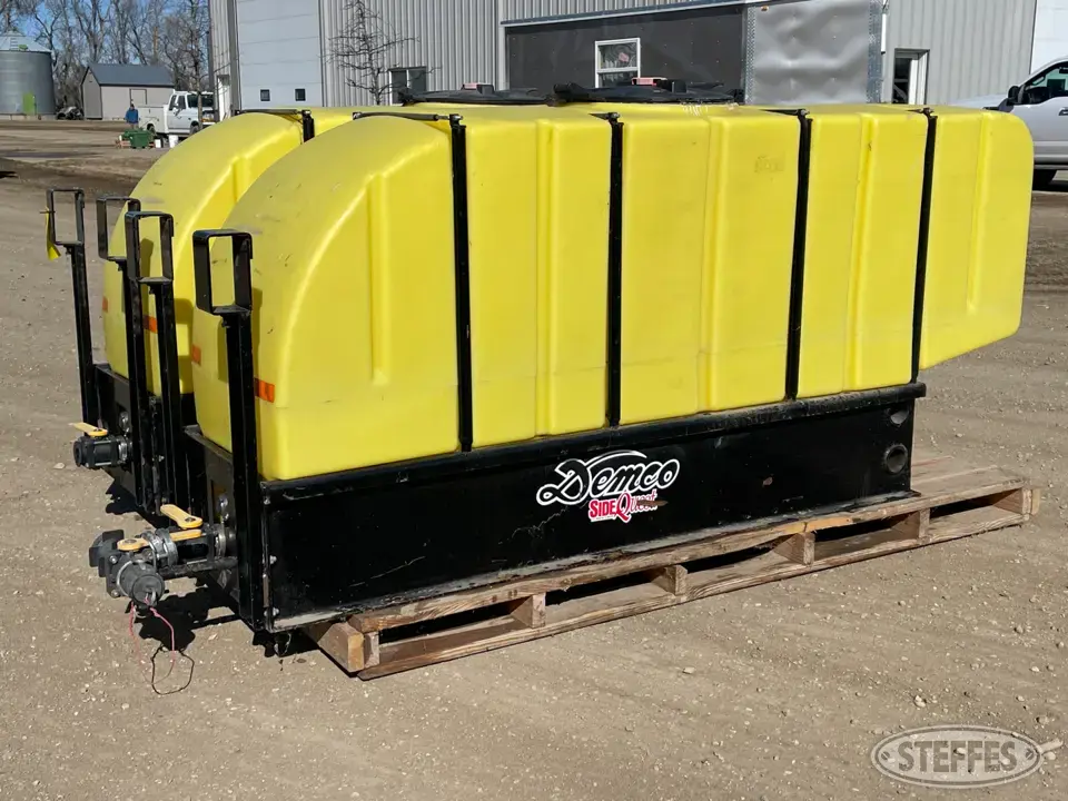 (2) Demco SideQuest Tanks Poly Tank