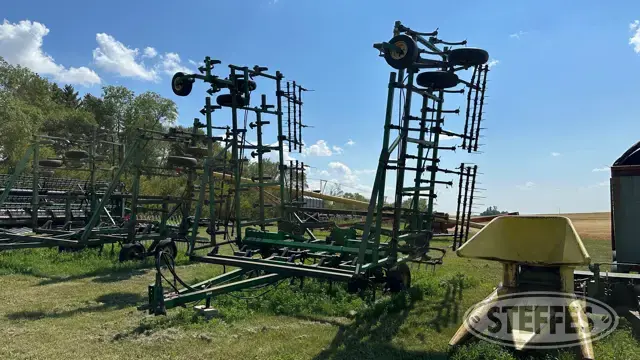 John Deere 1060