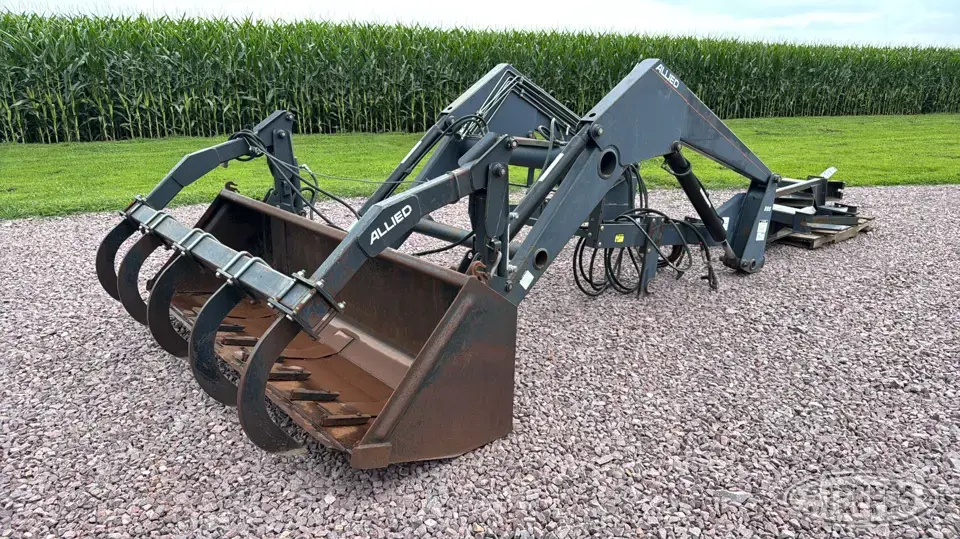 Allied 895 Tractor Loaders and Attachment