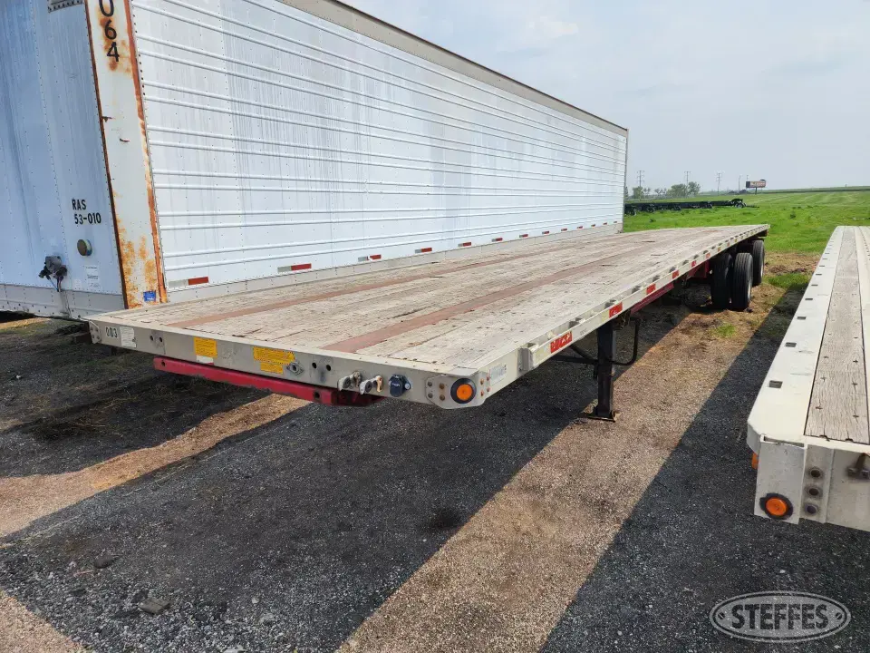 1999 Utility Flatbed Trailer