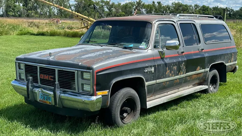 1986 GMC Suburban 1500 SUV