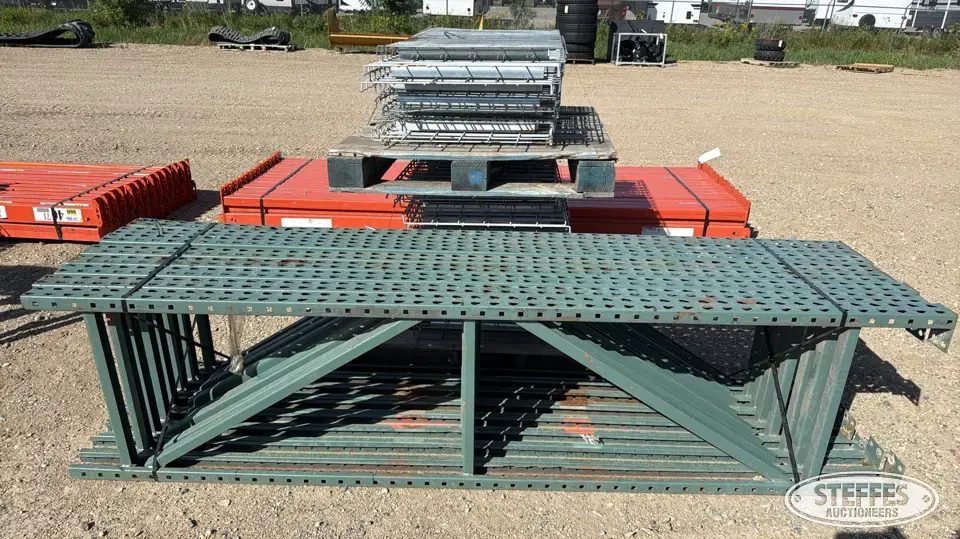 Pallet racking Storage and Bench