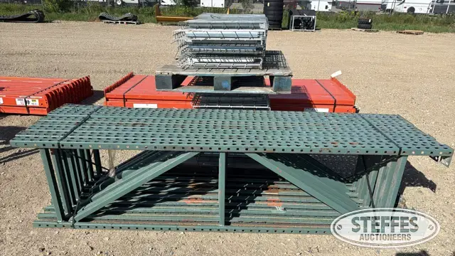 Pallet racking