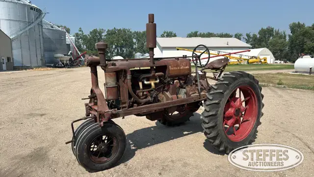 1937 Farmall F-20