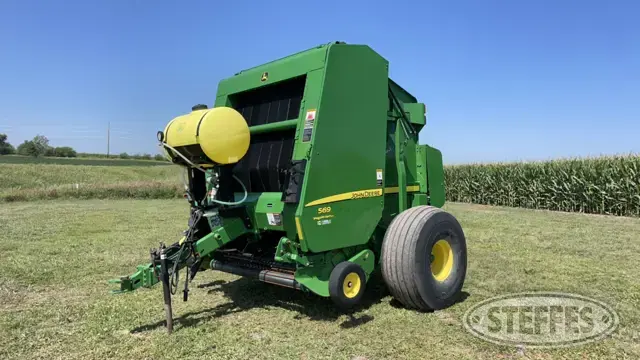 2015 John Deere 569